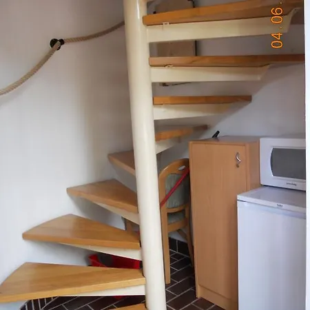 Apartment Nagelj 1 *