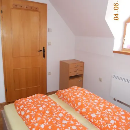 Nagelj 1 Apartment Martjanci